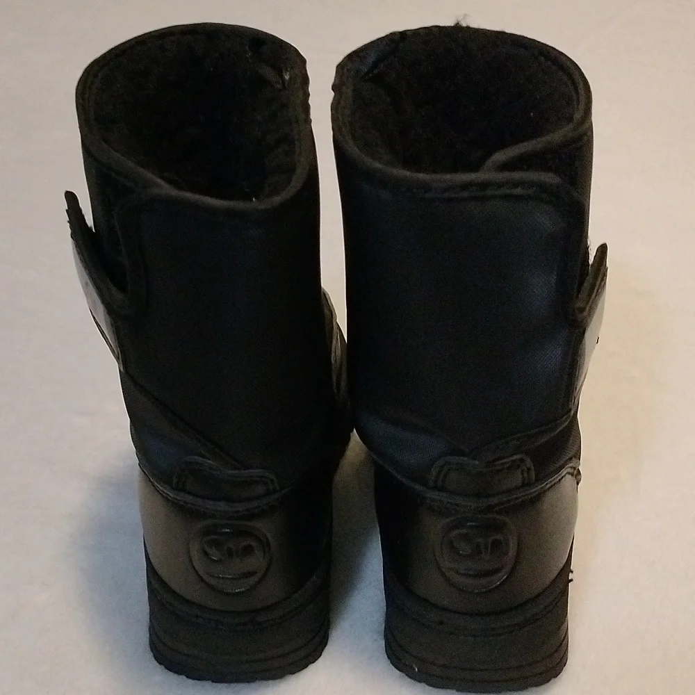 Rugged Exposure girls boots size 12